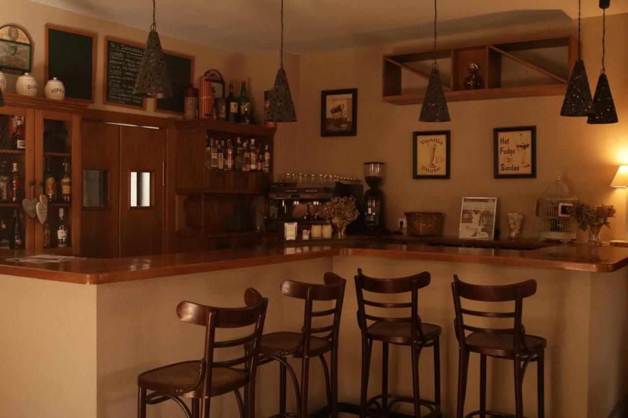Hotel Villa Maria Fuentes de Béjar Dış mekan fotoğraf